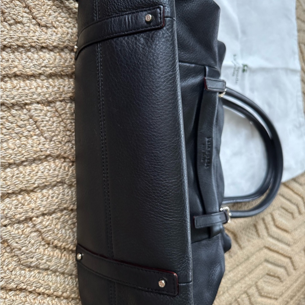 ♠️Kate Spade Black Pebbled Leather Purse!  Perfect condition!  ✨ - Picture 4 of 7
